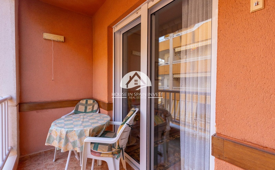 Resale - Apartment  - Torrevieja - Playa del Cura