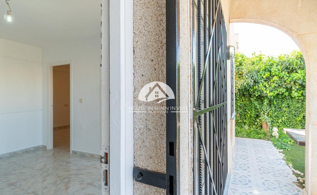 Resale - Townhouse - Torrevieja - Carrefour