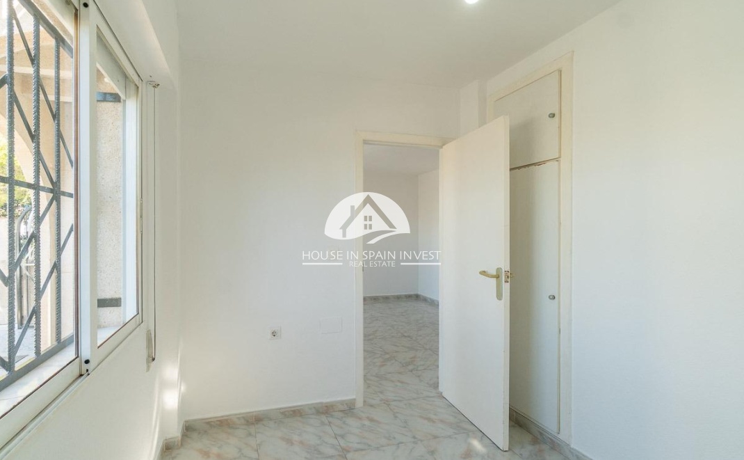 Resale - Townhouse - Torrevieja - Carrefour