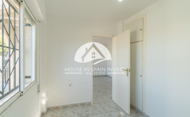 Resale - Townhouse - Torrevieja - Carrefour