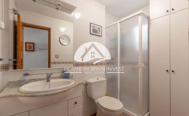 Resale - Apartment  - Torrevieja - Centro