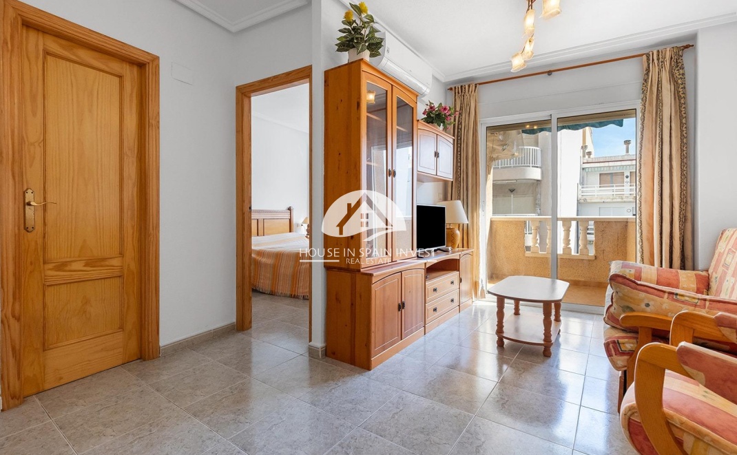 Resale - Apartment  - Torrevieja - Centro