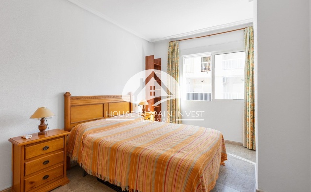 Resale - Apartment  - Torrevieja - Centro