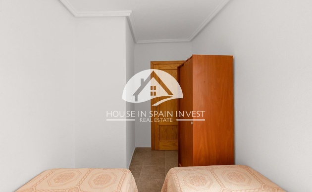 Resale - Apartment  - Torrevieja - Centro