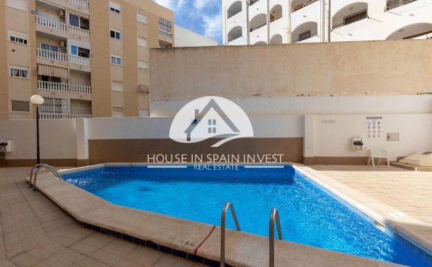 Resale - Apartment  - Torrevieja - Centro