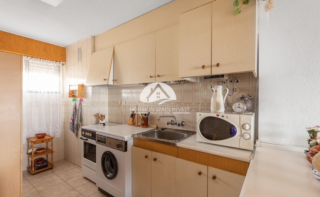 Resale - Apartment  - Torrevieja - La Mata