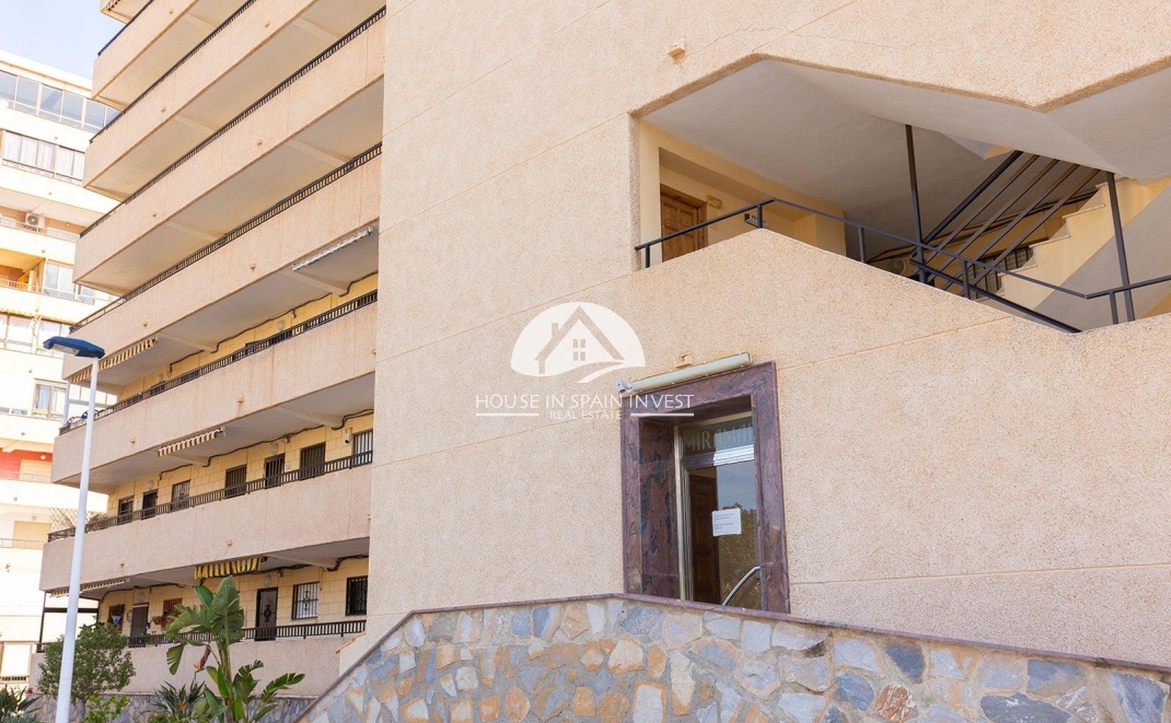 Resale - Apartment  - Torrevieja - La Mata
