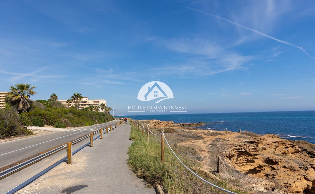 Resale - Apartment  - Torrevieja - La Mata