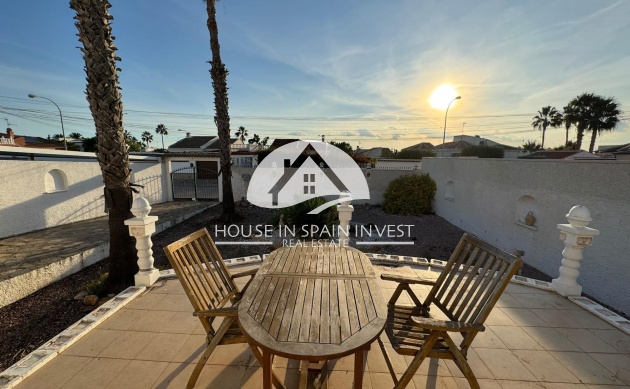 Resale - Villa - Torrevieja - La Siesta - El Chaparral - San Luis