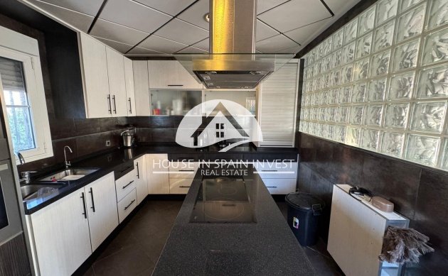 Resale - Villa - Torrevieja - La Siesta - El Chaparral - San Luis