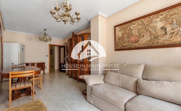 Resale - Apartment  - Torrevieja - Playa del Cura
