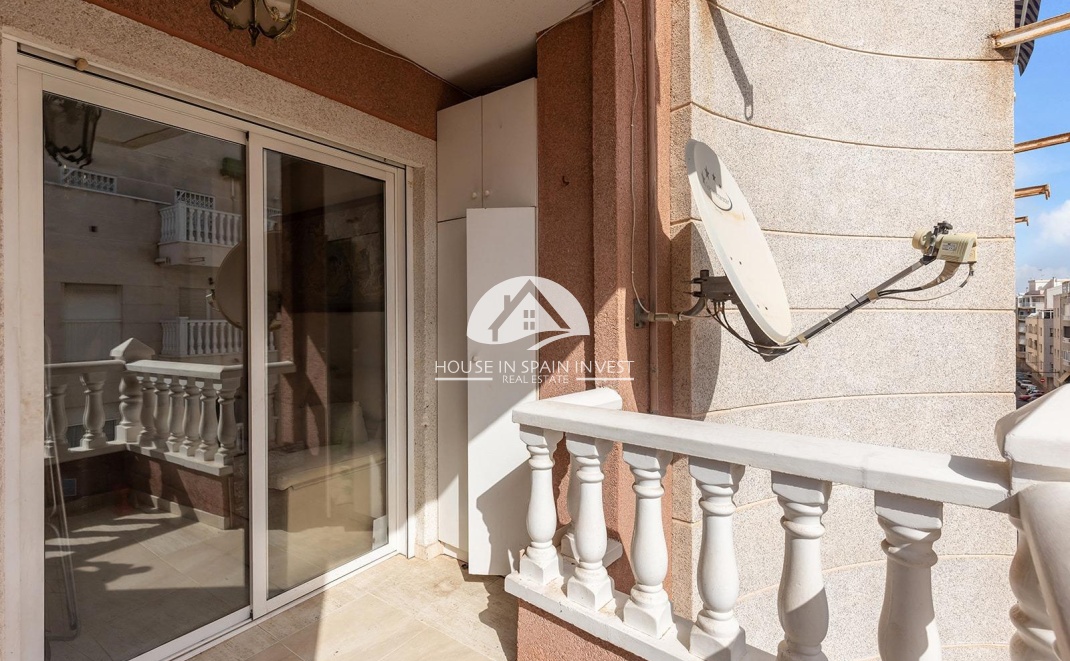 Resale - Apartment  - Torrevieja - Playa del Cura