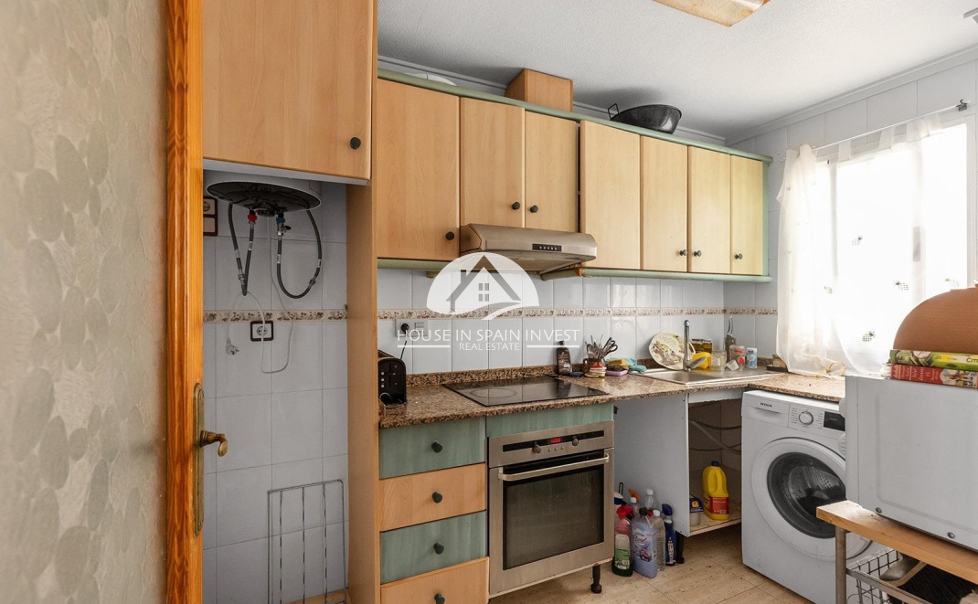 Resale - Apartment  - Torrevieja - Playa del Cura