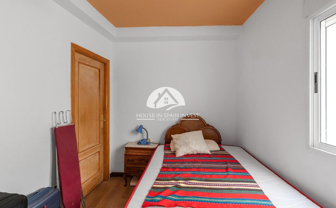 Resale - Apartment  - Torrevieja - Playa del Cura