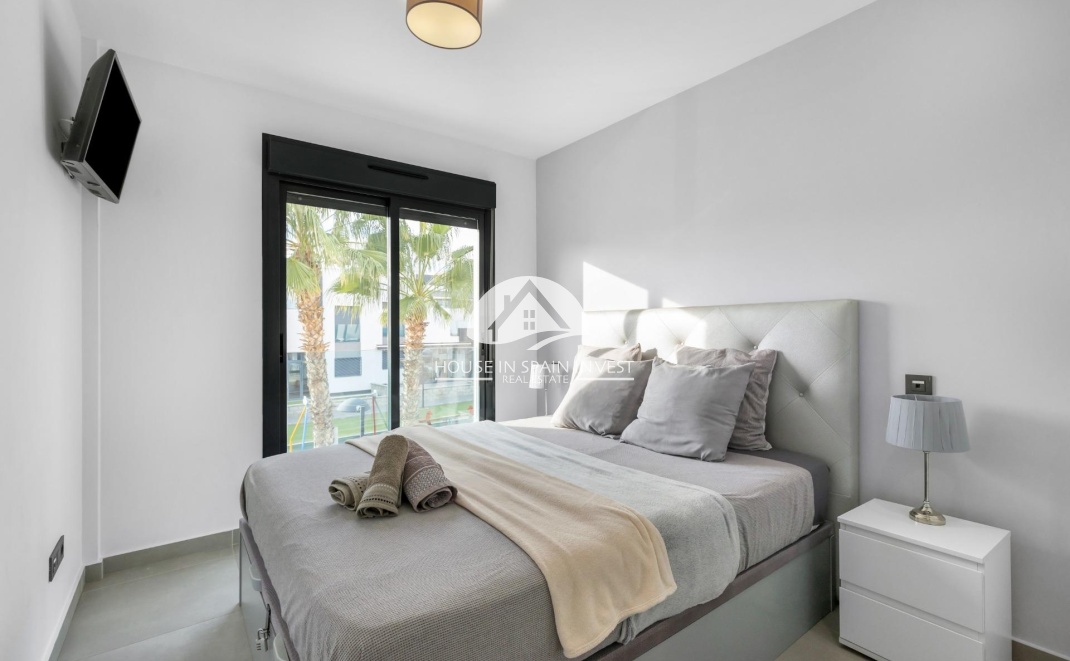 Resale - Ground floor bungalow - Torrevieja - Los Balcones  