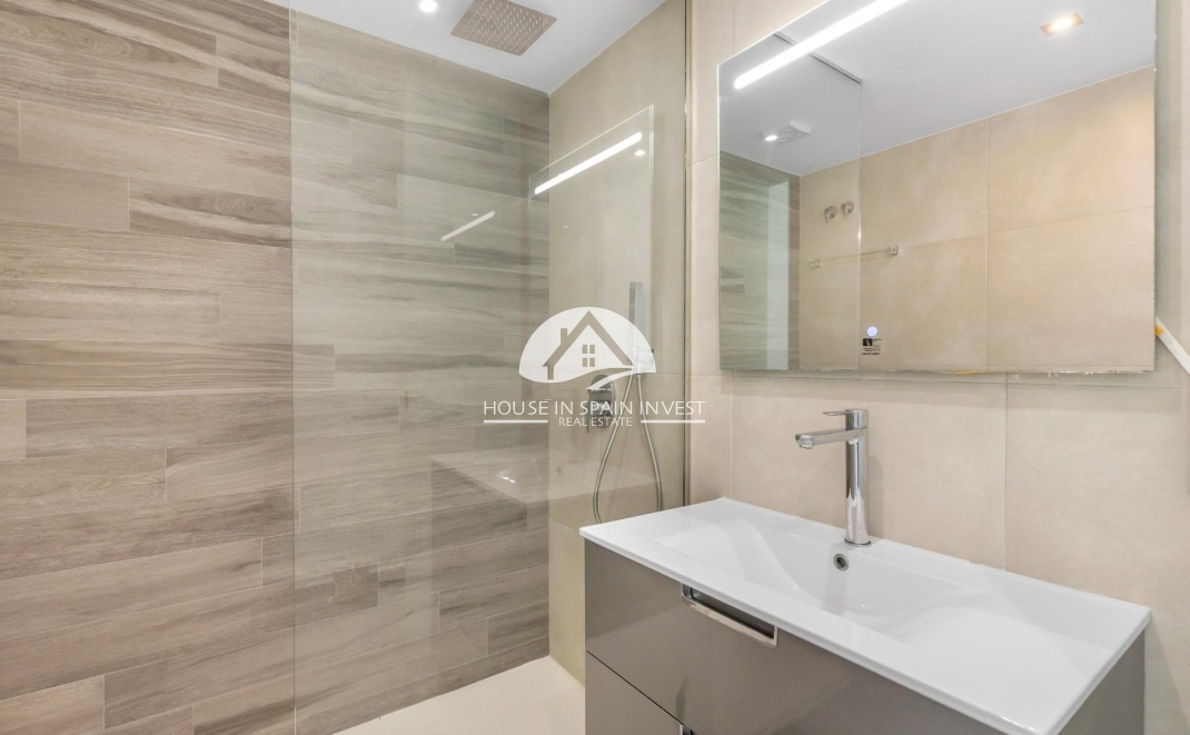 Resale - Ground floor bungalow - Torrevieja - Los Balcones  