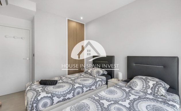 Resale - Ground floor bungalow - Torrevieja - Los Balcones  