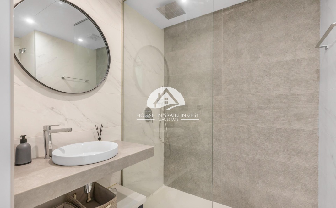 Resale - Ground floor bungalow - Torrevieja - Los Balcones  