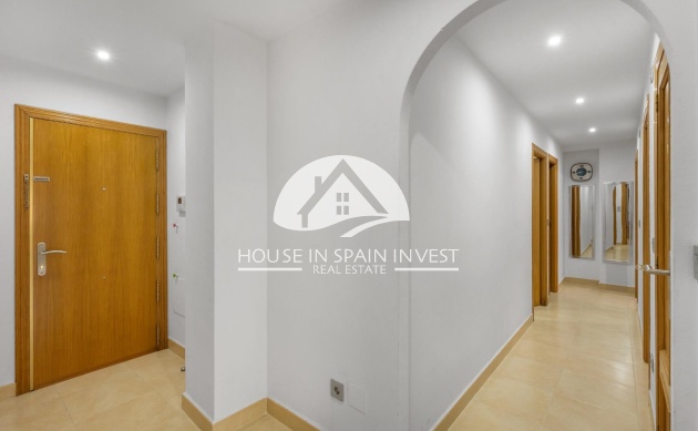 Resale - Apartment  - Torrevieja - Centro
