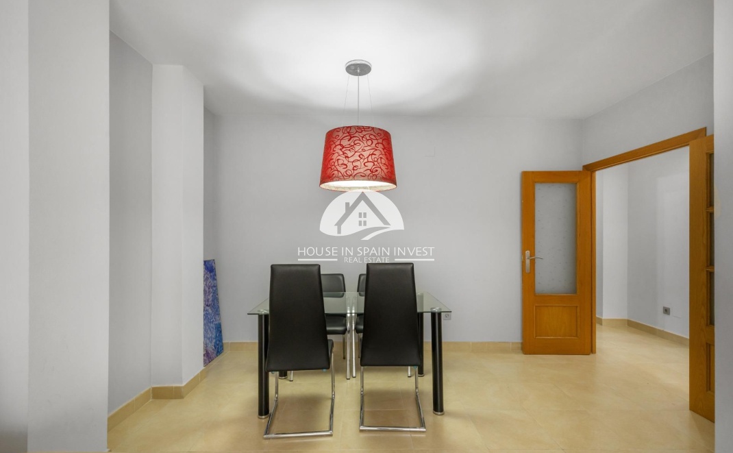 Resale - Apartment  - Torrevieja - Centro