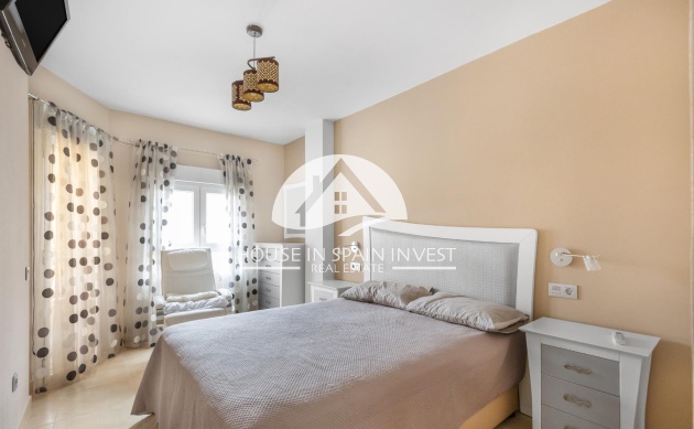 Resale - Apartment  - Torrevieja - Centro