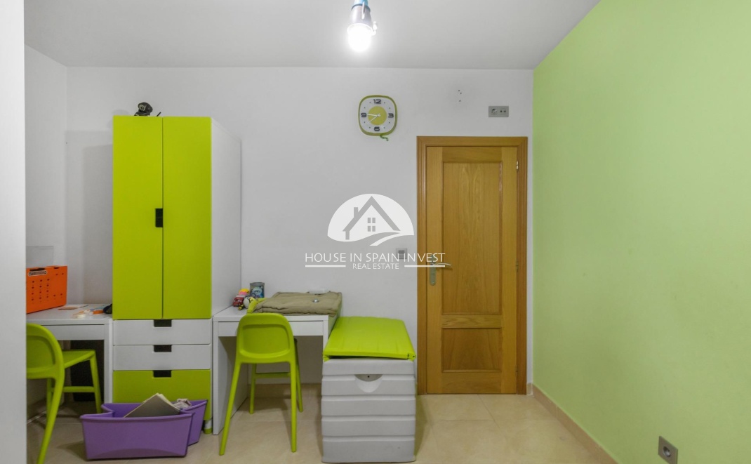 Resale - Apartment  - Torrevieja - Centro