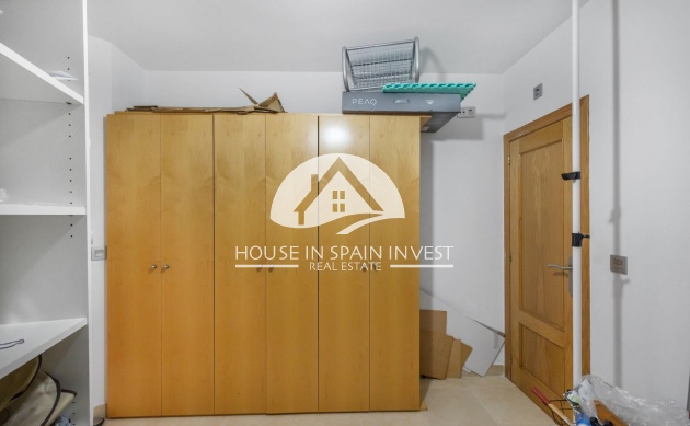 Resale - Apartment  - Torrevieja - Centro