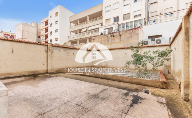 Resale - Apartment  - Torrevieja - Centro