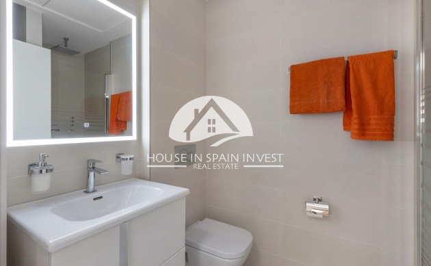 Resale - Apartment  - Orihuela Costa - Villamartín