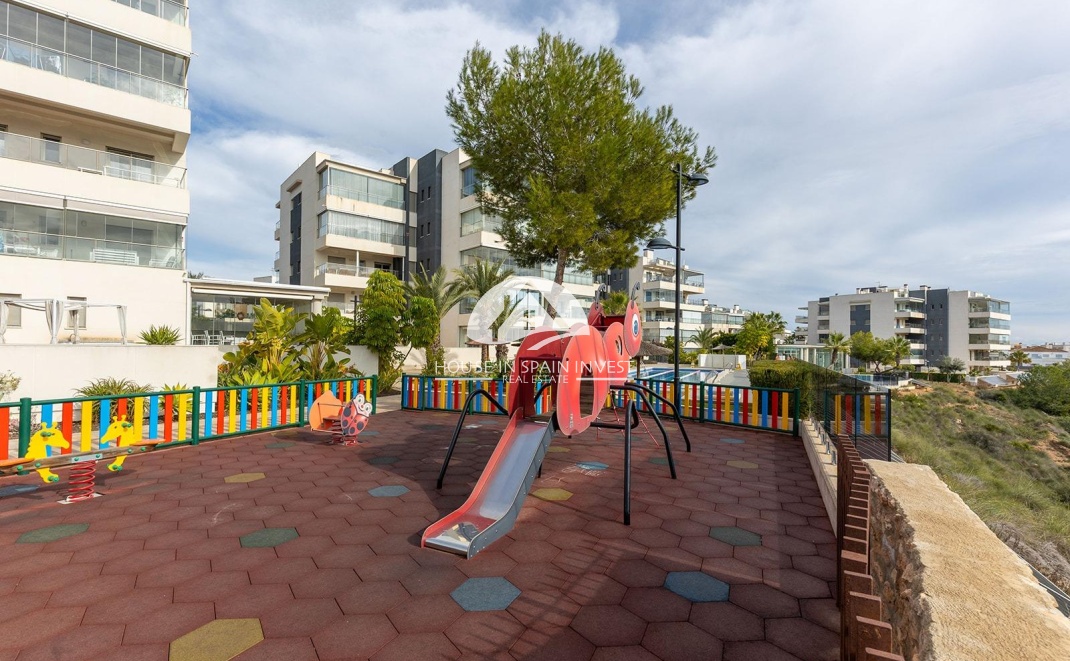 Resale - Apartment  - Orihuela Costa - Villamartín