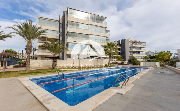 Resale - Apartment  - Orihuela Costa - Villamartín