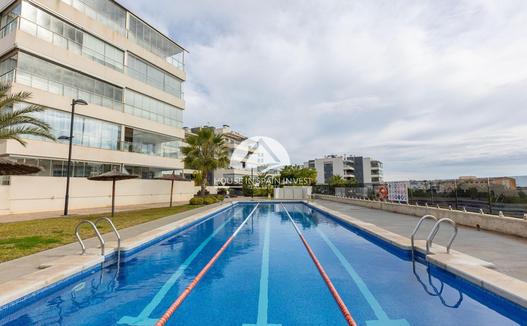 Resale - Apartment  - Orihuela Costa - Villamartín