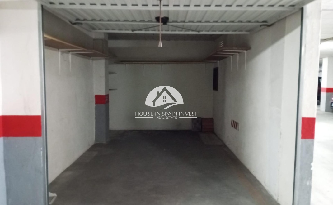 Resale - Garage - Torrevieja - Playa del Cura