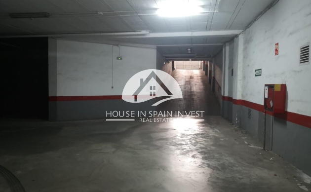 Resale - Garage - Torrevieja - Playa del Cura