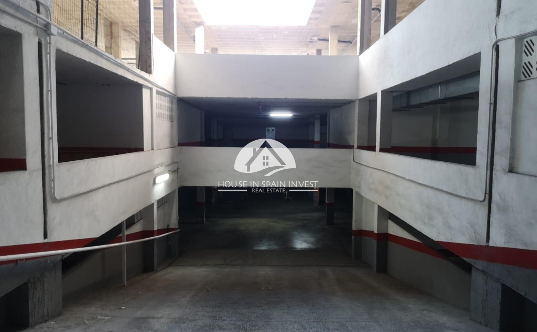 Resale - Garage - Torrevieja - Playa del Cura