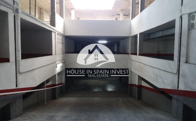 Resale - Garage - Torrevieja - Playa del Cura