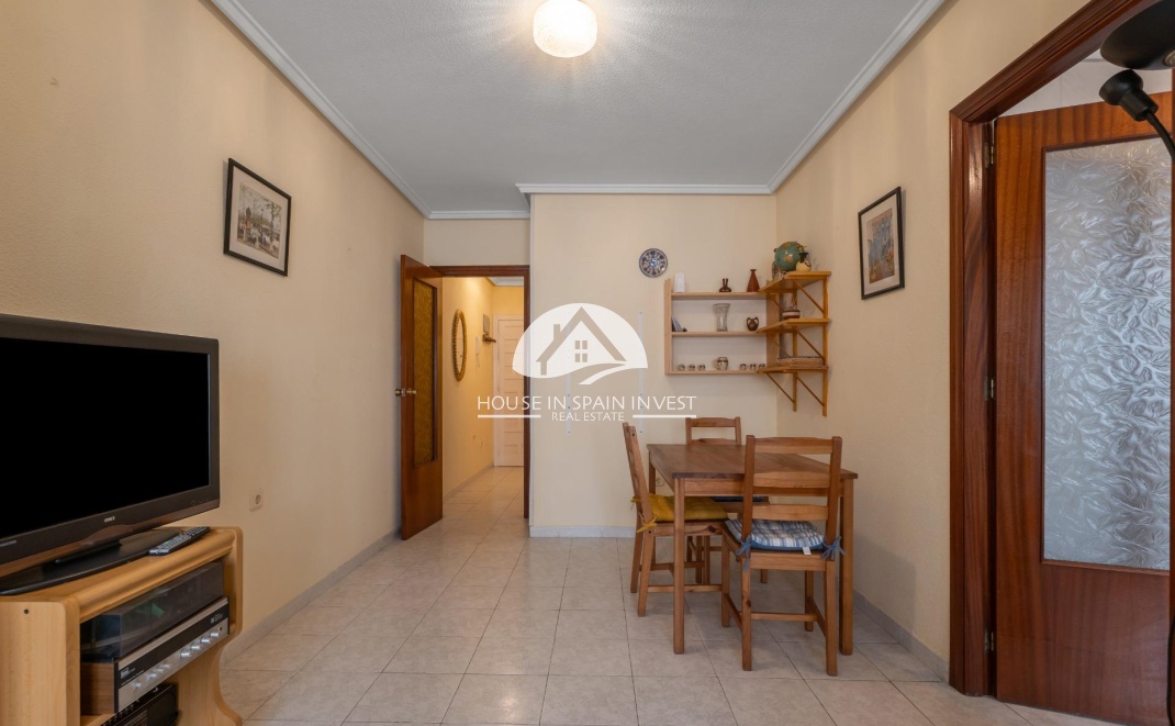 Resale - Apartment  - Torrevieja - Centro