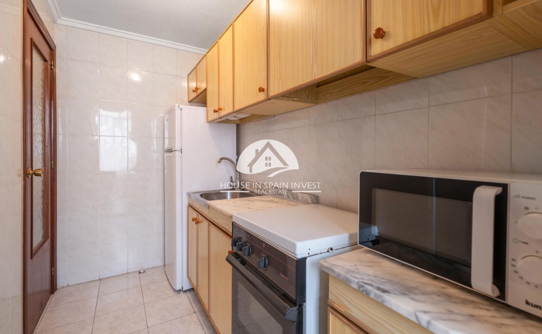 Resale - Apartment  - Torrevieja - Centro