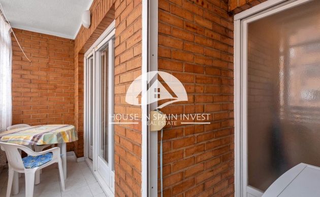 Resale - Apartment  - Torrevieja - Centro