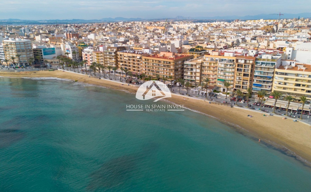 Resale - Apartment  - Torrevieja - Centro