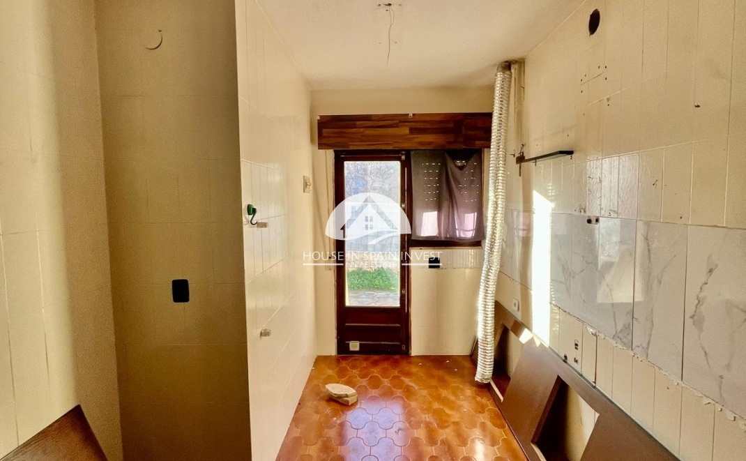 Resale - Villa - Torrevieja - Aguas Nuevas - Sector 25