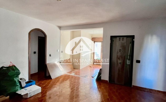 Resale - Villa - Torrevieja - Aguas Nuevas - Sector 25