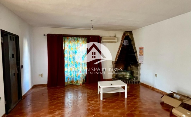 Resale - Villa - Torrevieja - Aguas Nuevas - Sector 25