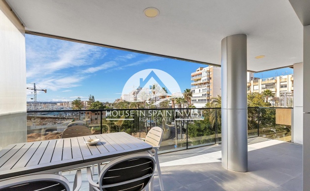 Resale - Apartment  - Torrevieja - Centro