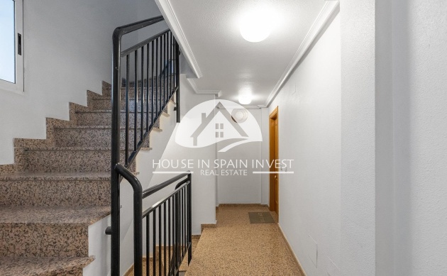 Resale - Apartment  - Torrevieja - Centro