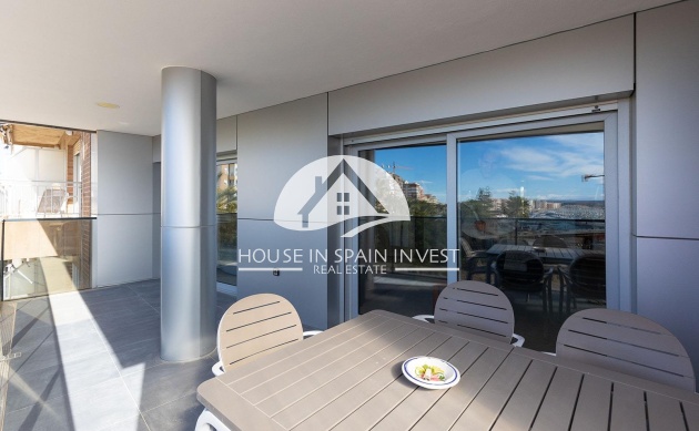 Resale - Apartment  - Torrevieja - Centro