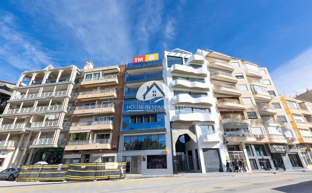 Resale - Apartment  - Torrevieja - Centro