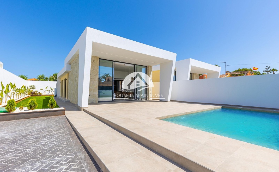 Resale - Villa - Torrevieja - Los Balcones  