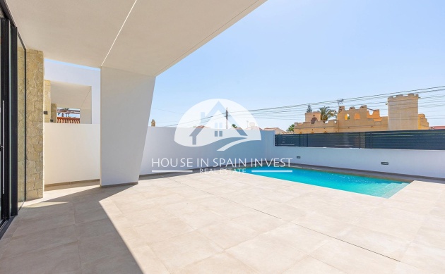 Resale - Villa - Torrevieja - Los Balcones  
