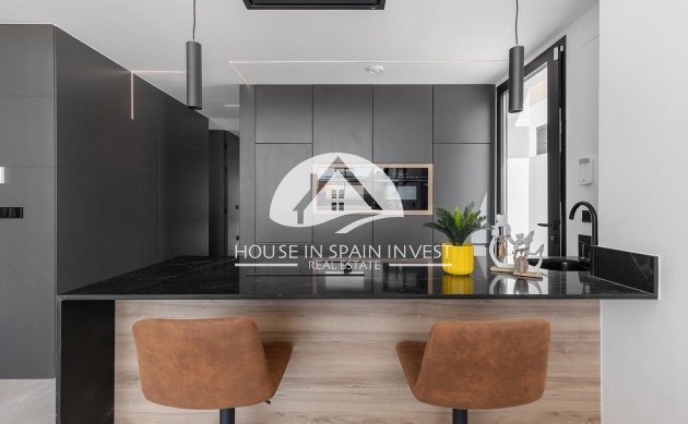 Resale - Villa - Torrevieja - Los Balcones  